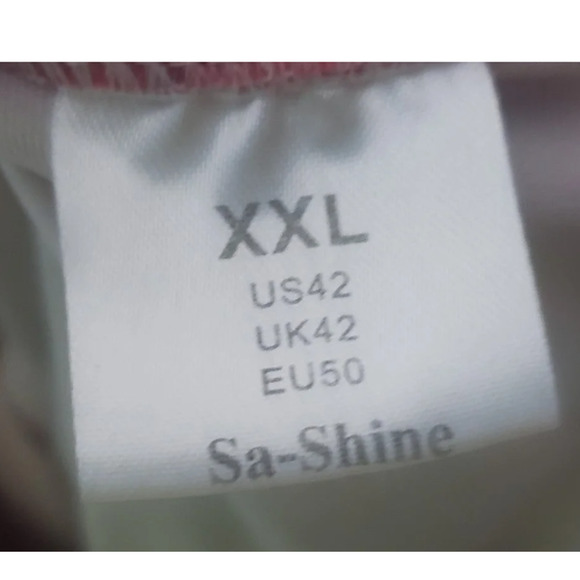 All around red Solar System Is Stretxhing Material Size 2XL - Picture 4 of 4